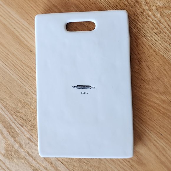 Rae Dunn Artisan Collection Rolling/Cutting/Charcuterie Board - Picture 6 of 14